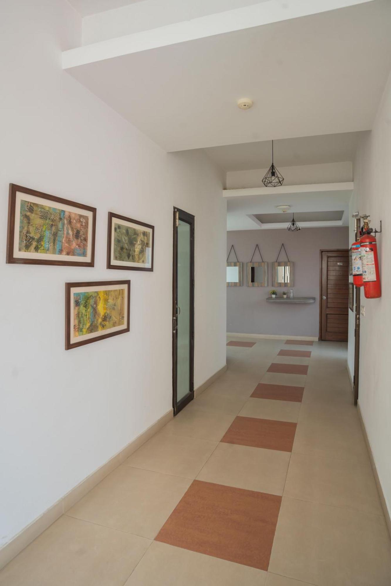 Ahuja Residency Parklane Hotell Gurgaon Eksteriør bilde