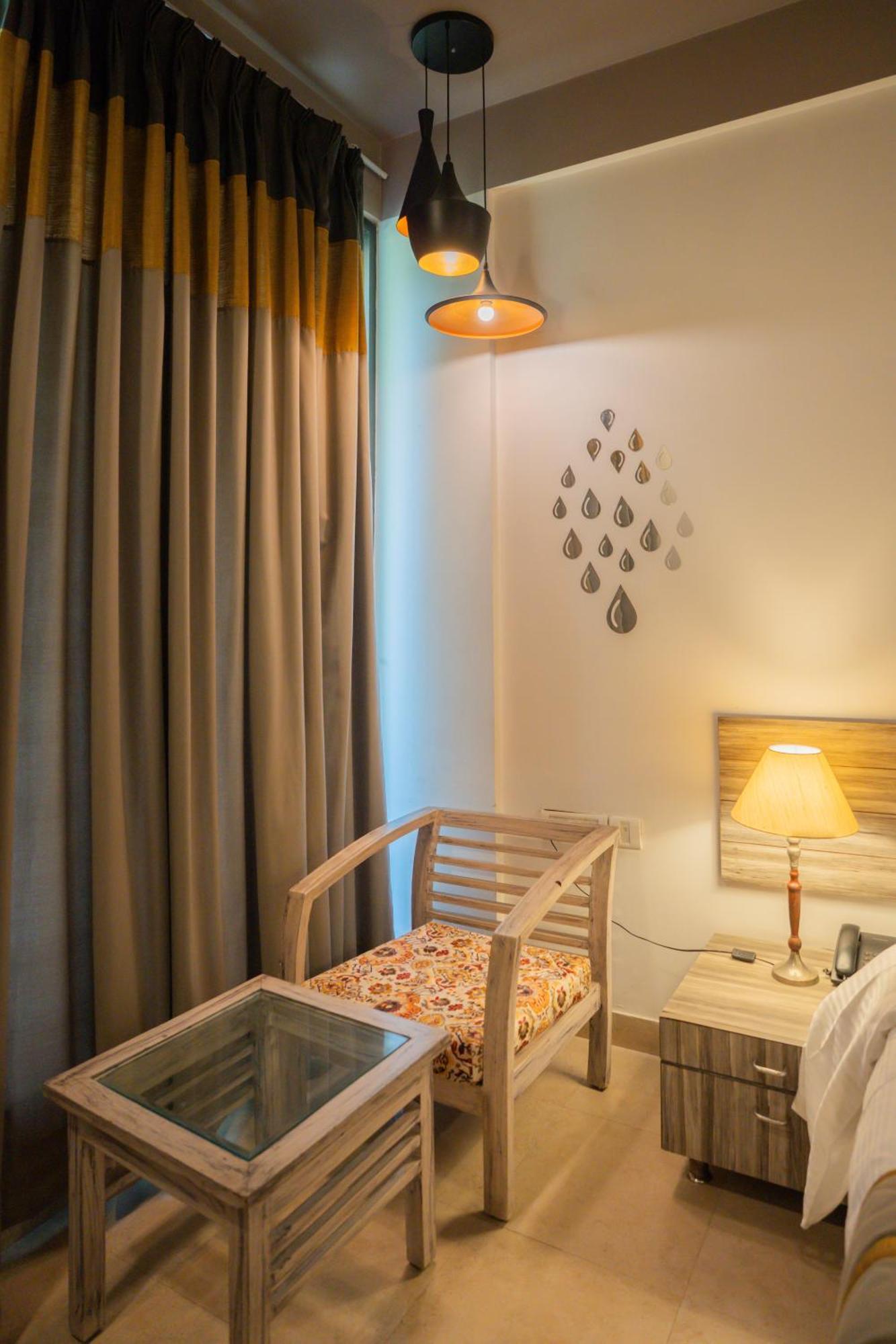Ahuja Residency Parklane Hotell Gurgaon Eksteriør bilde